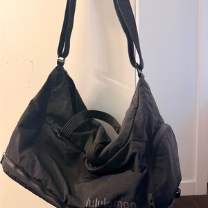 lululemon athletica 3 in 1 gym duffle bag 30L